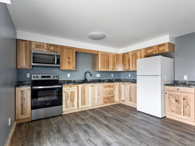 $379,900 | 1933 Kellner Street, Unit 1935, Manitowoc, WI 54220