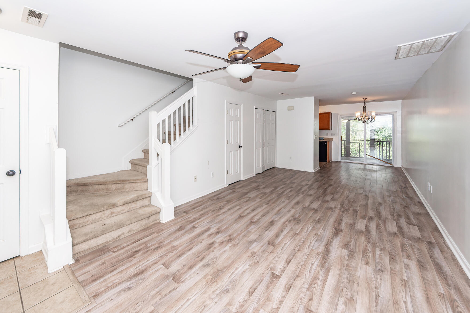 444 Doane Way Wando, SC 29492 - Photo 5 of 25 05