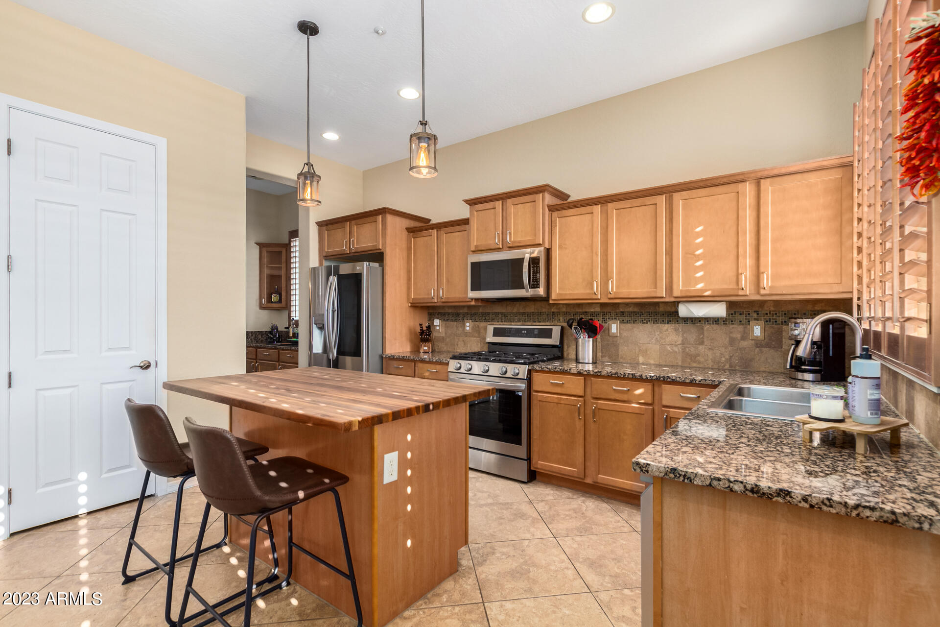 18347 Verdin Road Goodyear, AZ 85338 - Photo 12 of 54 0014-15 - Verdin