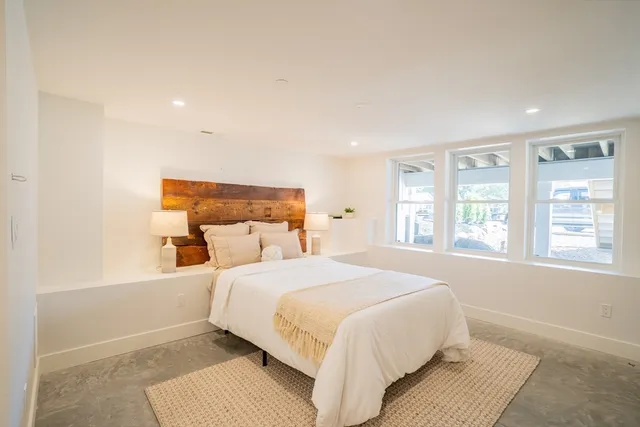 $1,399,900 | 182 Merrimac Street, Unit 1, Newburyport, MA 01950