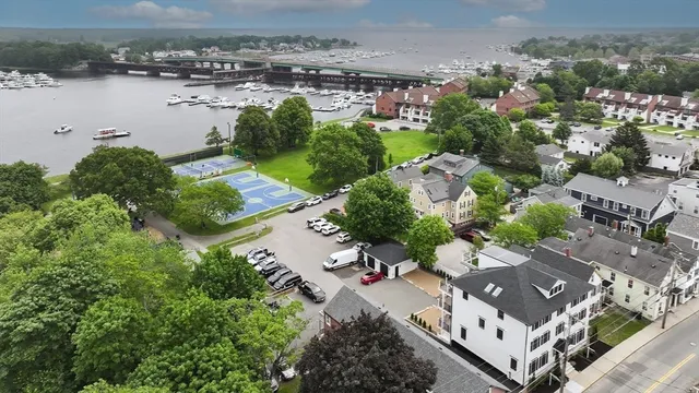 $1,399,900 | 182 Merrimac Street, Unit 1, Newburyport, MA 01950