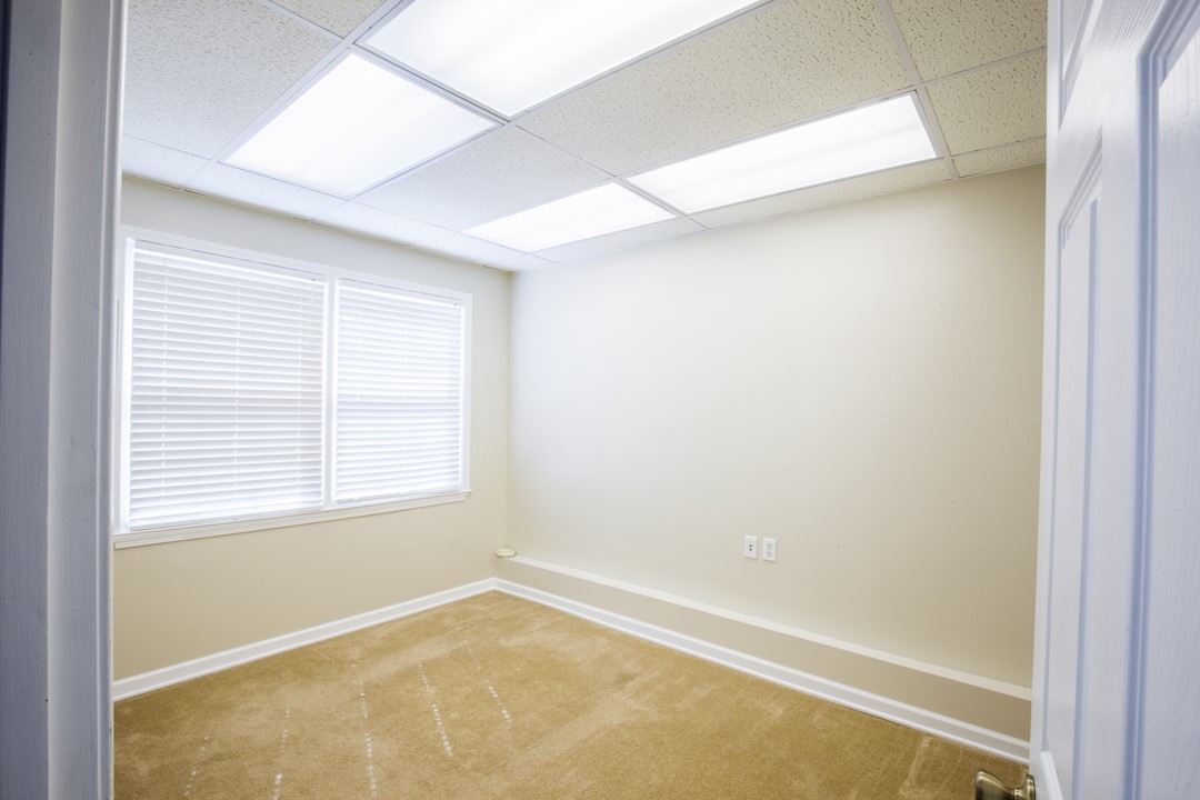 207 Nottingham Way Anderson, SC 29621 - Photo 31 of 39