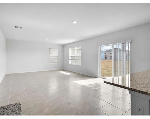 $2,900 | 3993 Rory Oak Circle, Apopka, FL 32703