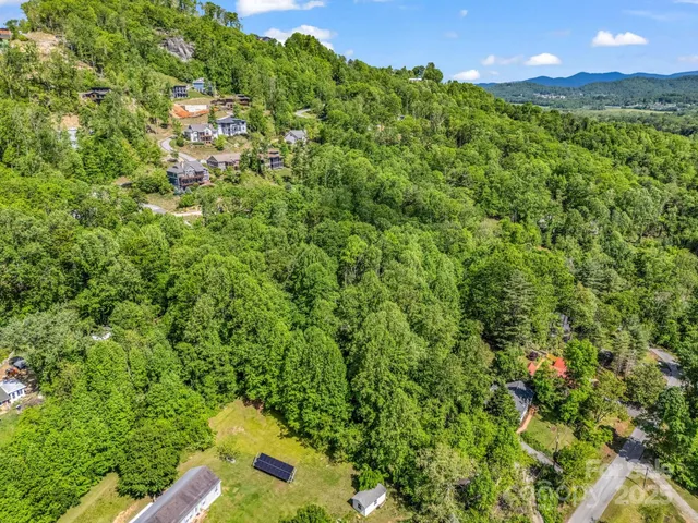 $51,500 | 0 Hamilton Acrs Drive, Hendersonville, NC 28791