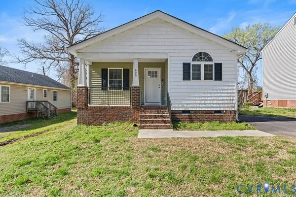 $295,000 | 600 Highland Avenue, Hopewell, VA 23860
