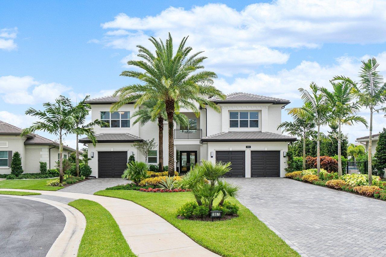 19870 Meadowside Lane Boca Raton, FL 33498 - Photo 4 of 69 002-19870MeadowsideLane-BocaRaton-FL-334