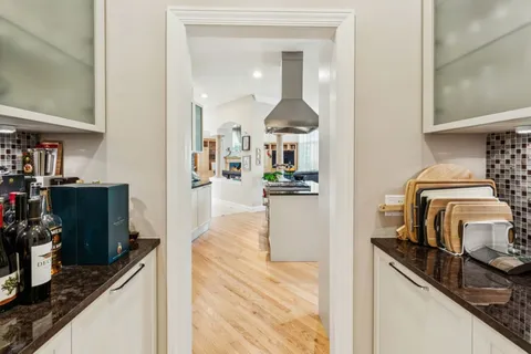 $1,850,000 | 1745 Sundrop Circle, Highland Park, IL 60035