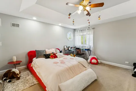 $1,850,000 | 1745 Sundrop Circle, Highland Park, IL 60035