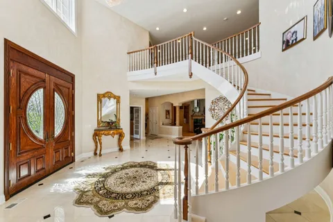 $1,850,000 | 1745 Sundrop Circle, Highland Park, IL 60035