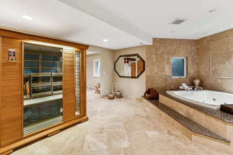 $1,850,000 | 1745 Sundrop Circle, Highland Park, IL 60035