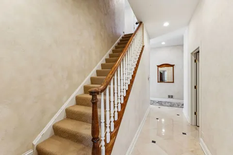 $1,850,000 | 1745 Sundrop Circle, Highland Park, IL 60035
