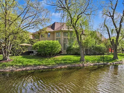 $1,850,000 | 1745 Sundrop Circle, Highland Park, IL 60035