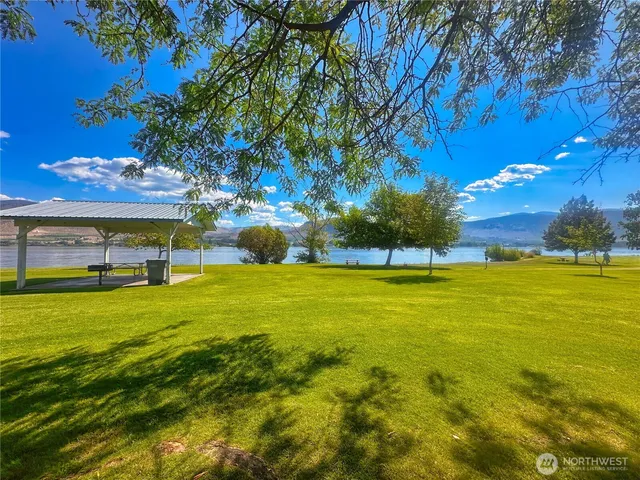 a street view of a building