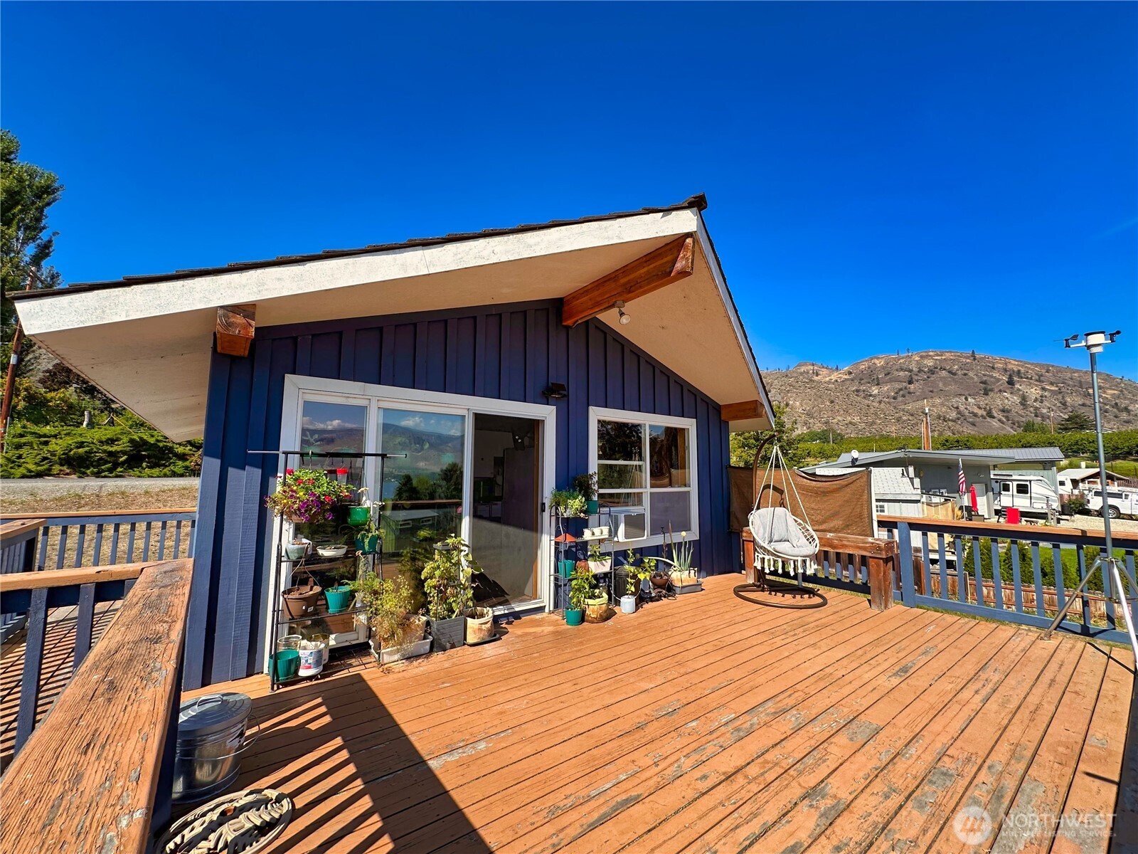 76 B Westlake Road Oroville, WA 98844 - Photo 4 of 31