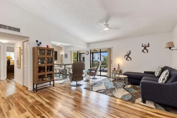 $2,950 | 15449 Lakes Of Delray Boulevard, Delray Beach, FL 33484