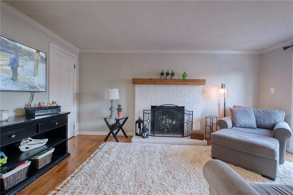 1298 Rolling Meadow Road Pittsburgh, PA 15241 - Photo 11 of 25 Gallery Image 11