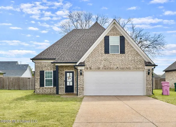 $304,000 | 2587 Darlene Street, Southaven, MS 38672
