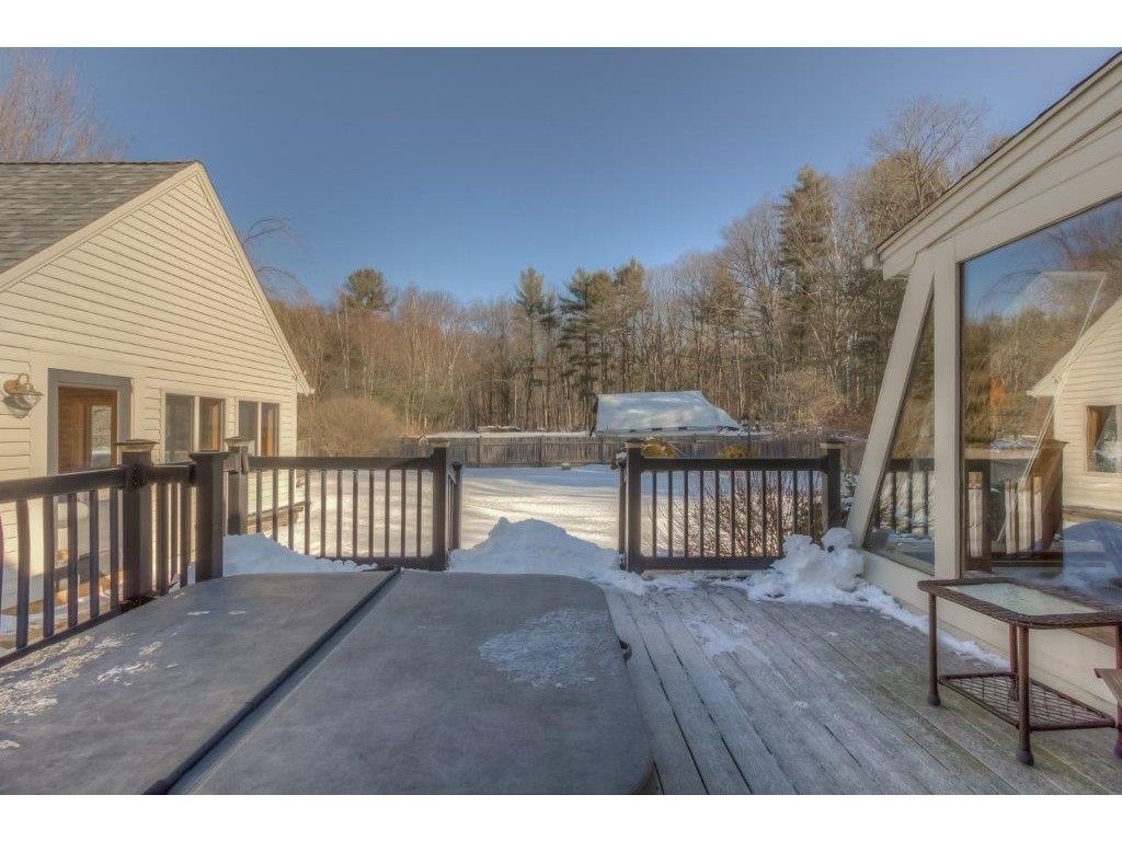 120 Chamberlain Street Rochester, NH 03867 - Photo 6 of 30