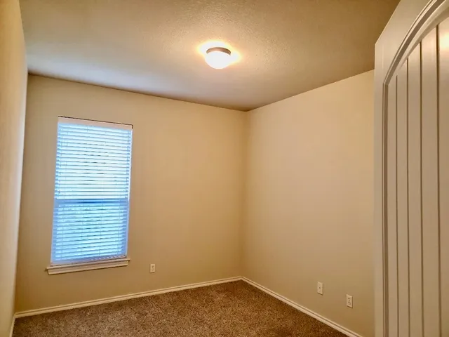 $1,495 | 116 Holly Street, Georgetown, TX 78626