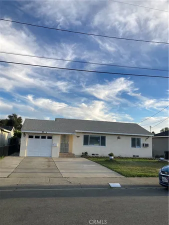 $2,500 | 17263 Owen Street, Fontana, CA 92335