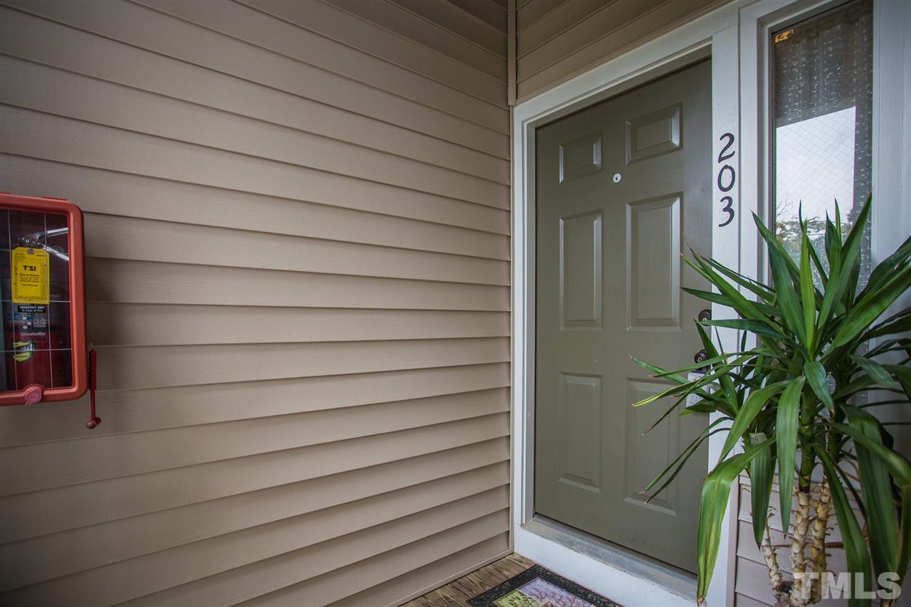 6000 Winterpointe Lane, Unit 203 Raleigh, NC 27606 - Photo 2 of 26 Gallery Image 2