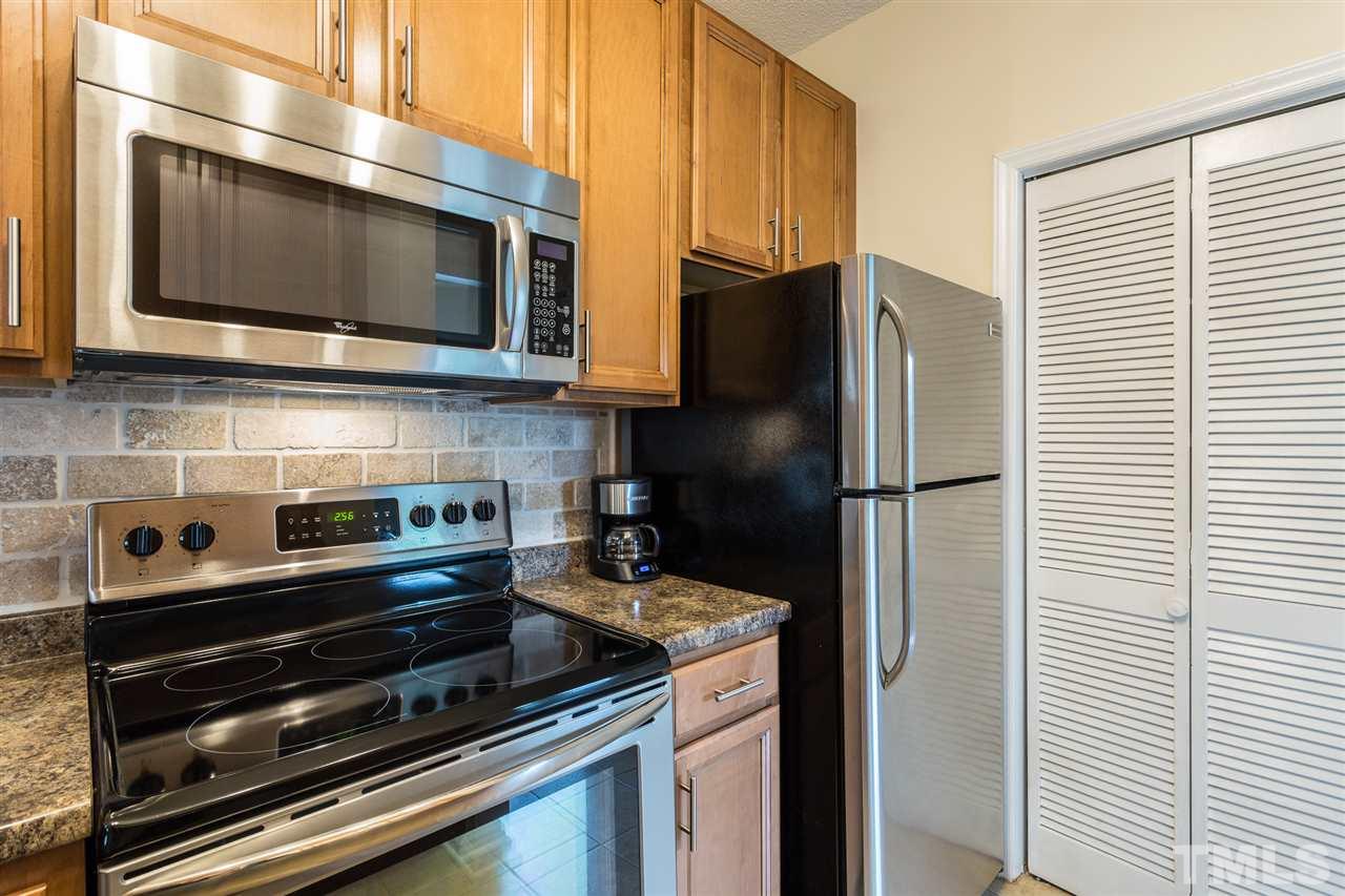 6000 Winterpointe Lane, Unit 203 Raleigh, NC 27606 - Photo 14 of 26 Gallery Image 14
