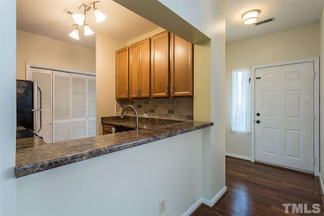 6000 Winterpointe Lane, Unit 203 Raleigh, NC 27606 - Photo 7 of 26 Gallery Image 7