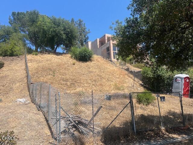 3120 North Verdugo Road Glendale, CA 91208 - Photo 2 of 6 a view of outdoor space and yard
