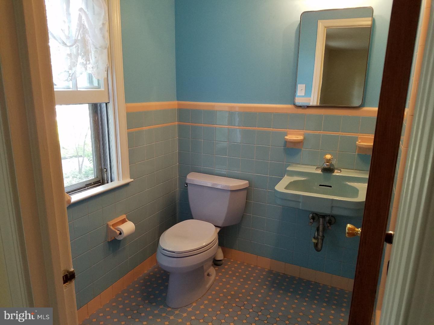 600 Paddock Road Havertown, PA 19083 - Photo 16 of 23