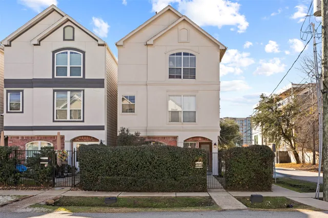 $495,000 | 1314 Utah Street, Houston, TX 77007