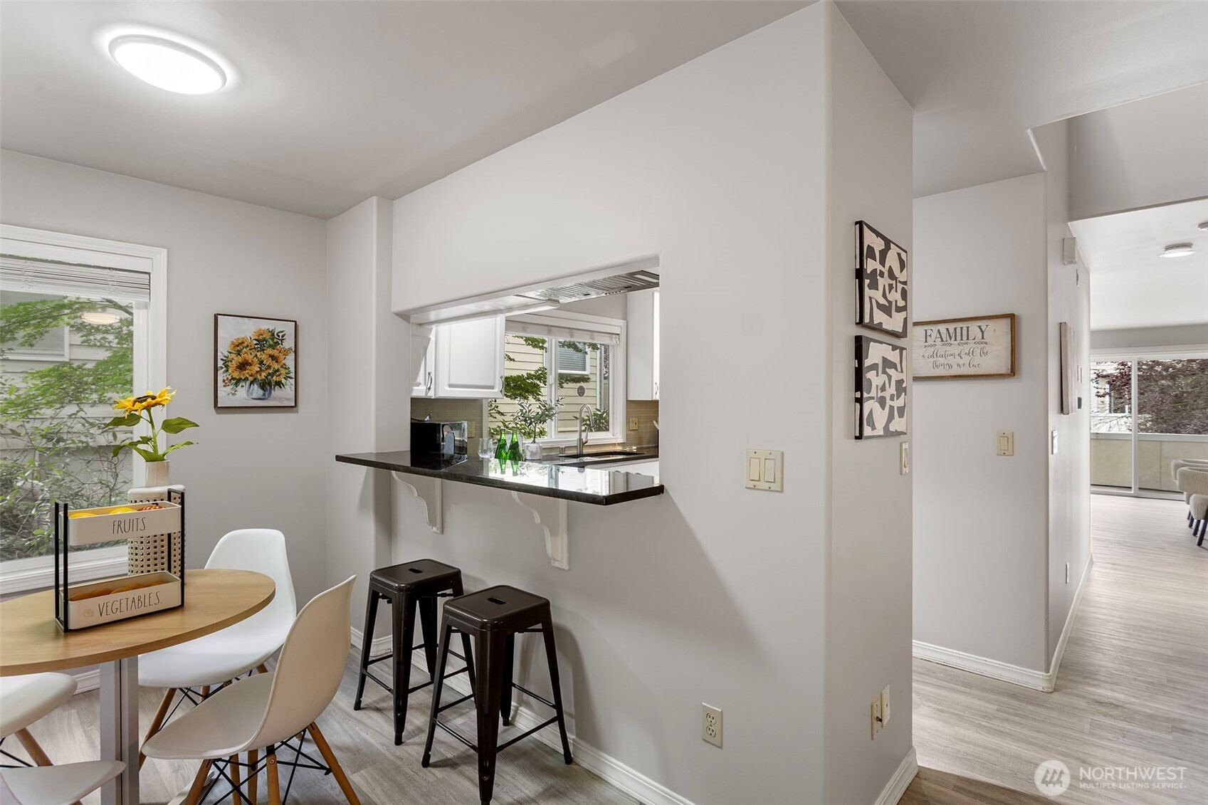 7323 Old Redmond Road, Unit 4 Redmond, WA 98052 - Photo 17 of 40 Gallery Image 17