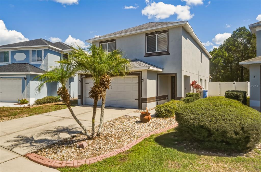 12962 Fennway Ridge Drive Riverview, FL 33579 - Photo 2 of 33