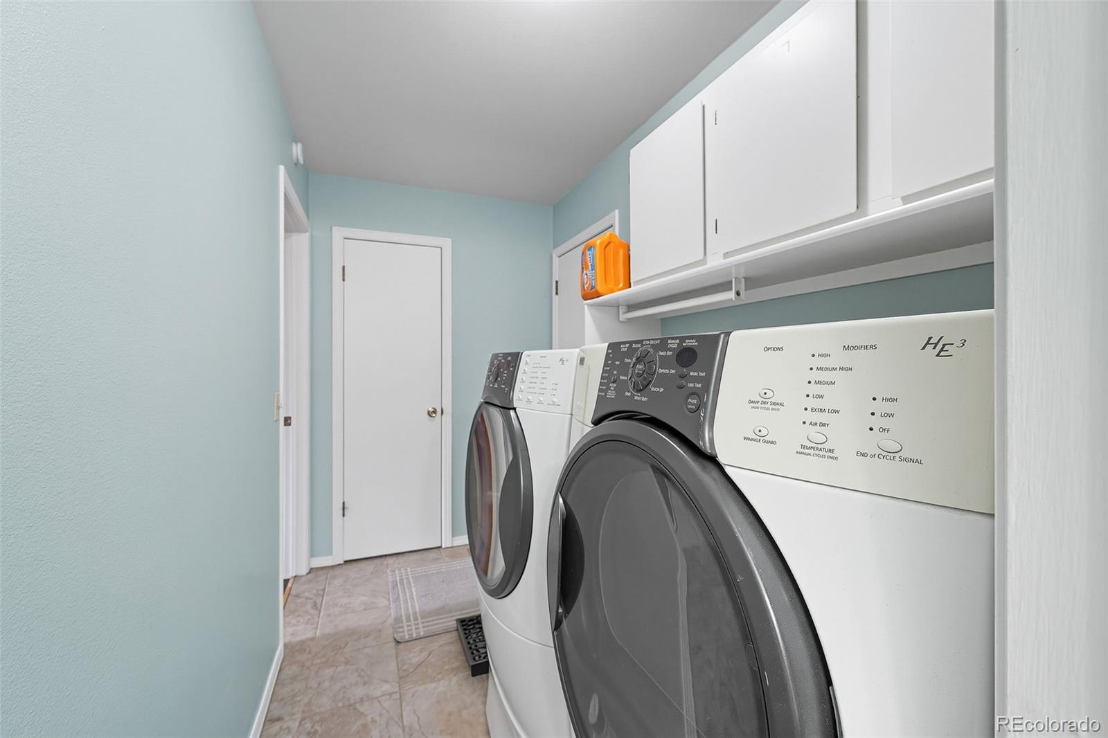 6080 Fenton Street Arvada, CO 80003 - Photo 25 of 48 a utility room with dryer and washer
