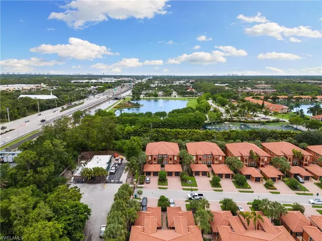 $374,990 | 10021 Heather Lane, Unit 803, Naples, FL 34119