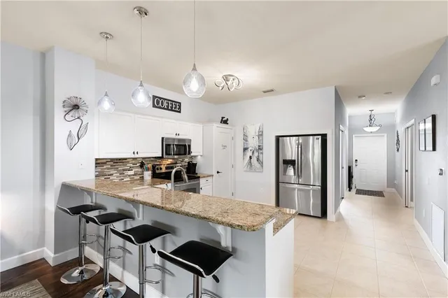 $374,990 | 10021 Heather Lane, Unit 803, Naples, FL 34119