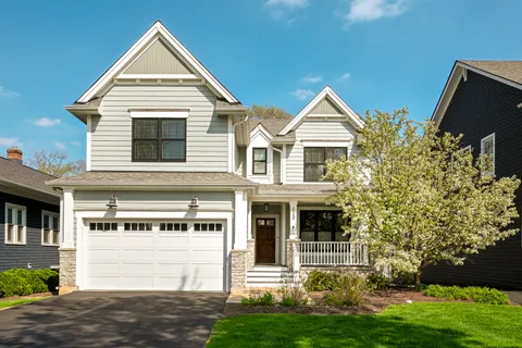 $1,300,000 | 633 Kenilworth Avenue, Glen Ellyn, IL 60137