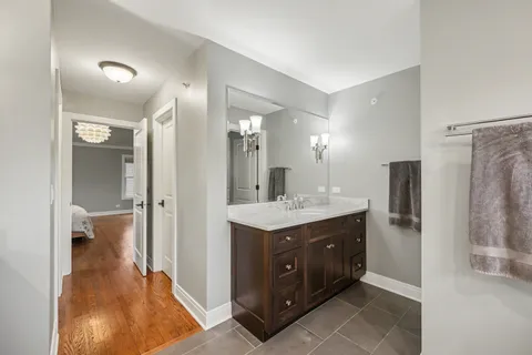 $1,300,000 | 633 Kenilworth Avenue, Glen Ellyn, IL 60137