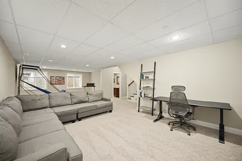 $1,300,000 | 633 Kenilworth Avenue, Glen Ellyn, IL 60137