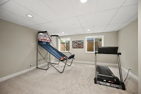 $1,300,000 | 633 Kenilworth Avenue, Glen Ellyn, IL 60137