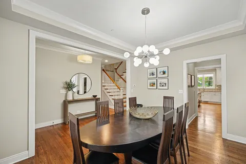 $1,300,000 | 633 Kenilworth Avenue, Glen Ellyn, IL 60137