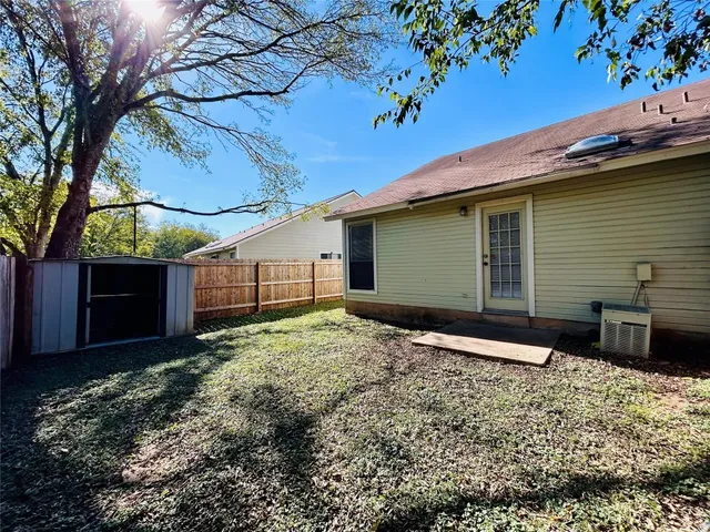 $1,525 | 9303 Kempler Drive, Unit B, Austin, TX 78748