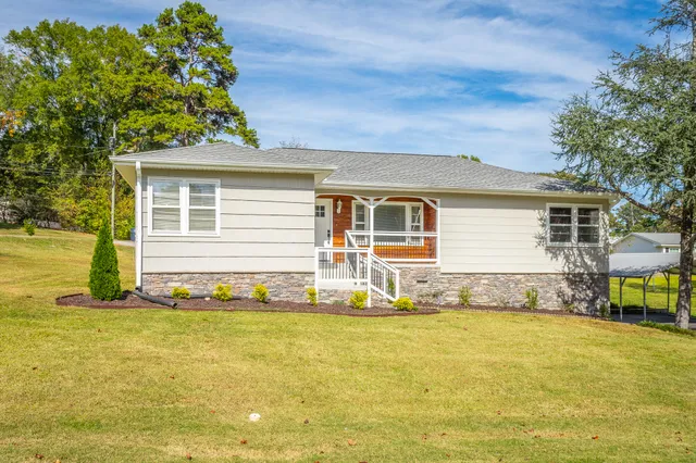 $325,000 | 3423 Missionaire Avenue, Chattanooga, TN 37412