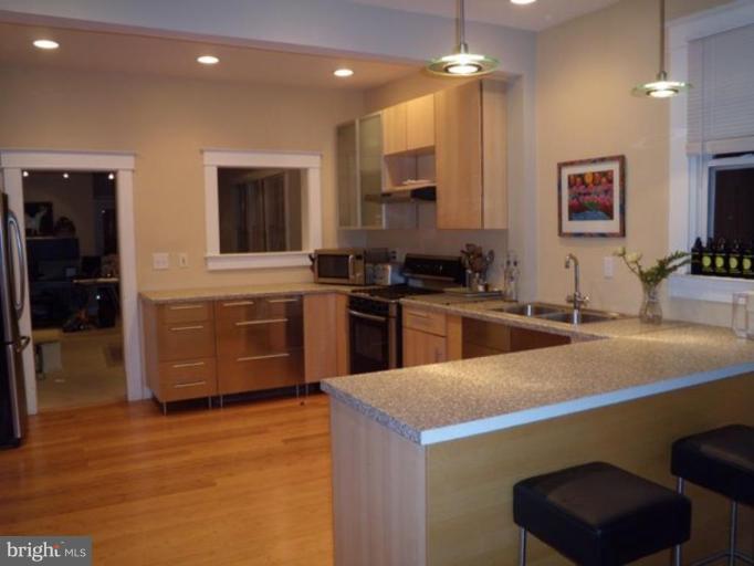 518 Murdock Road Baltimore, MD 21212 - Photo 5 of 24 Kitchen