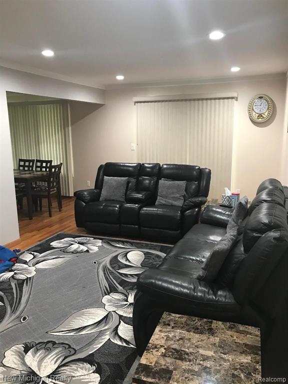 29282 Hoover Road Warren, MI 48093 - Photo 15 of 15
