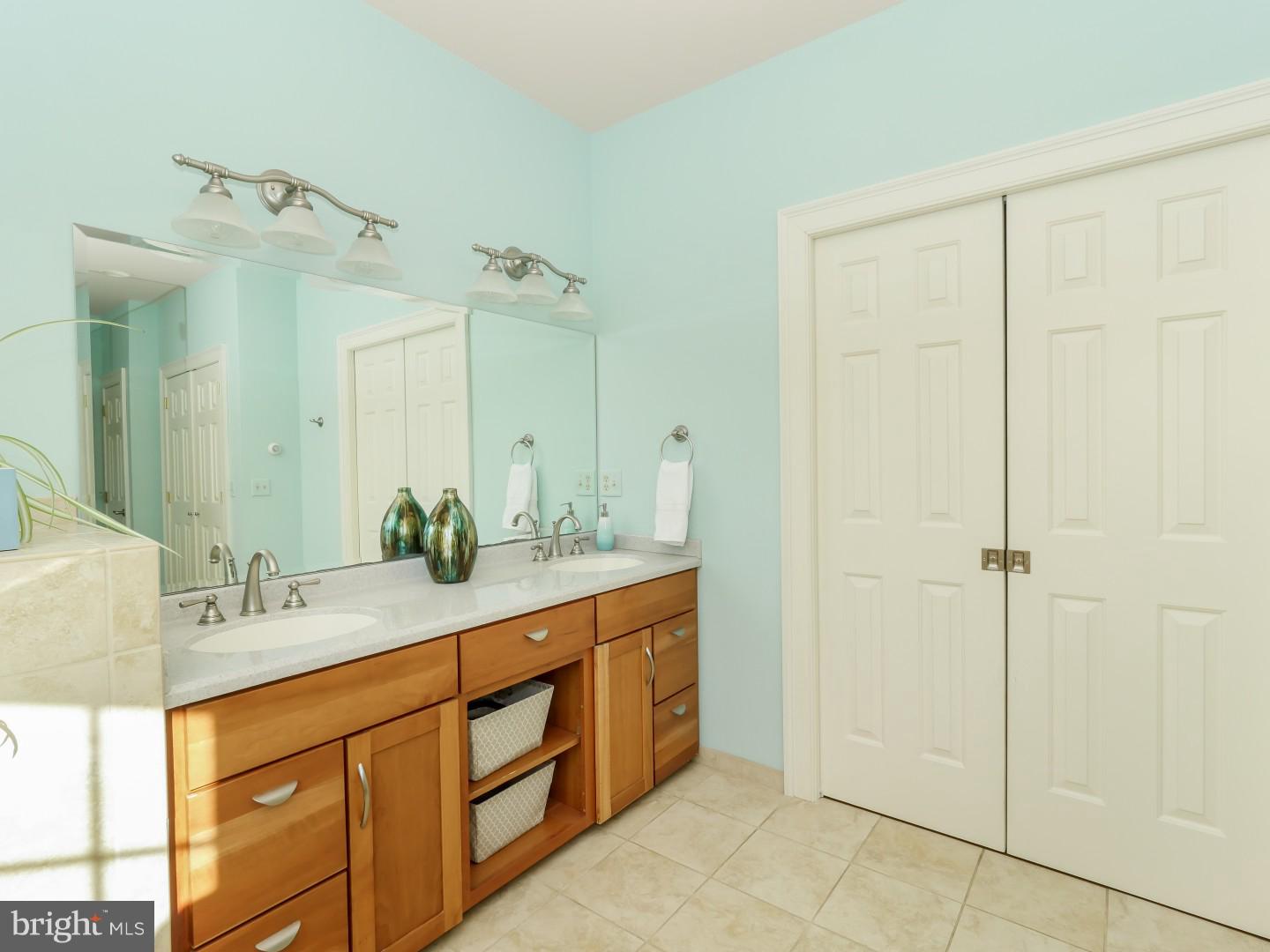 2144 Kumry Road Quakertown, PA 18951 - Photo 23 of 35 Private Bathroom - Owner's Suite