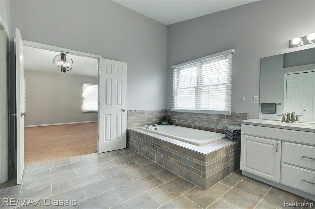 1014 Pointe Pl Boulevard Rochester, MI 48307 - Photo 59 of 80