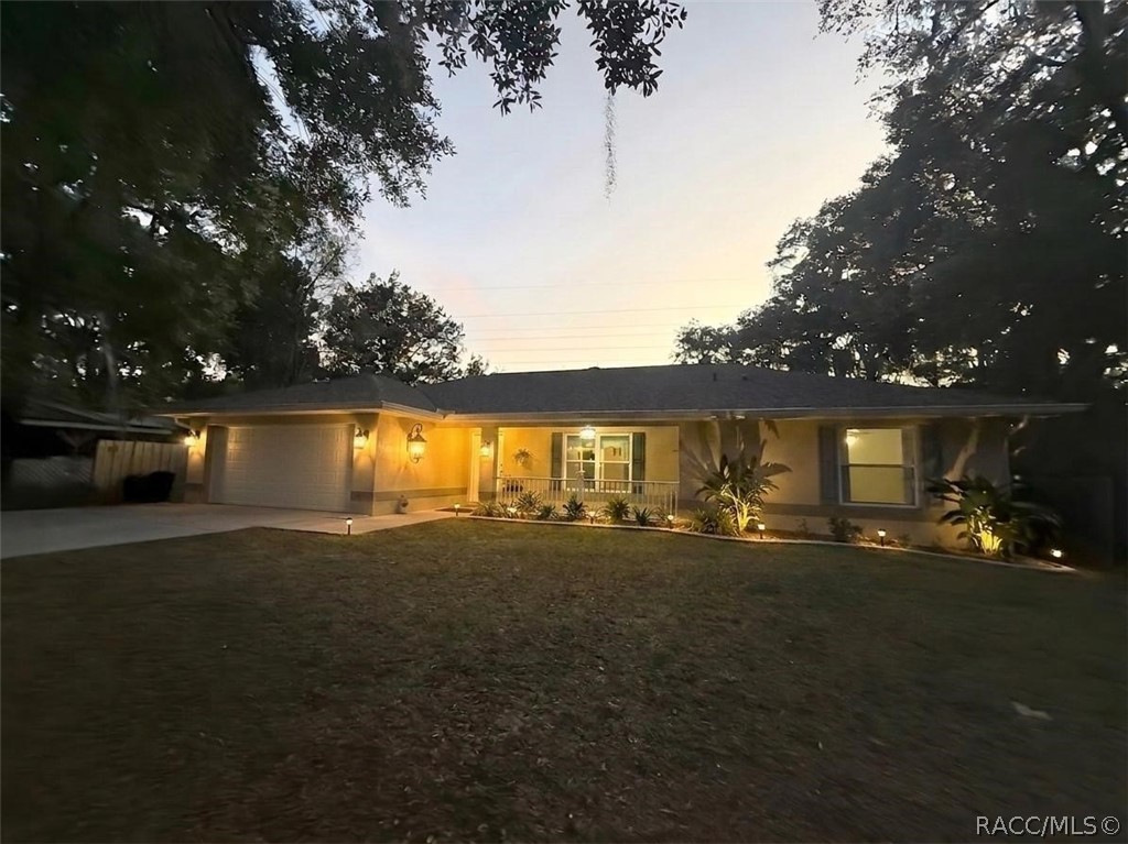 11236 North Rain Point Inglis, FL 34449 - Photo 1 of 71