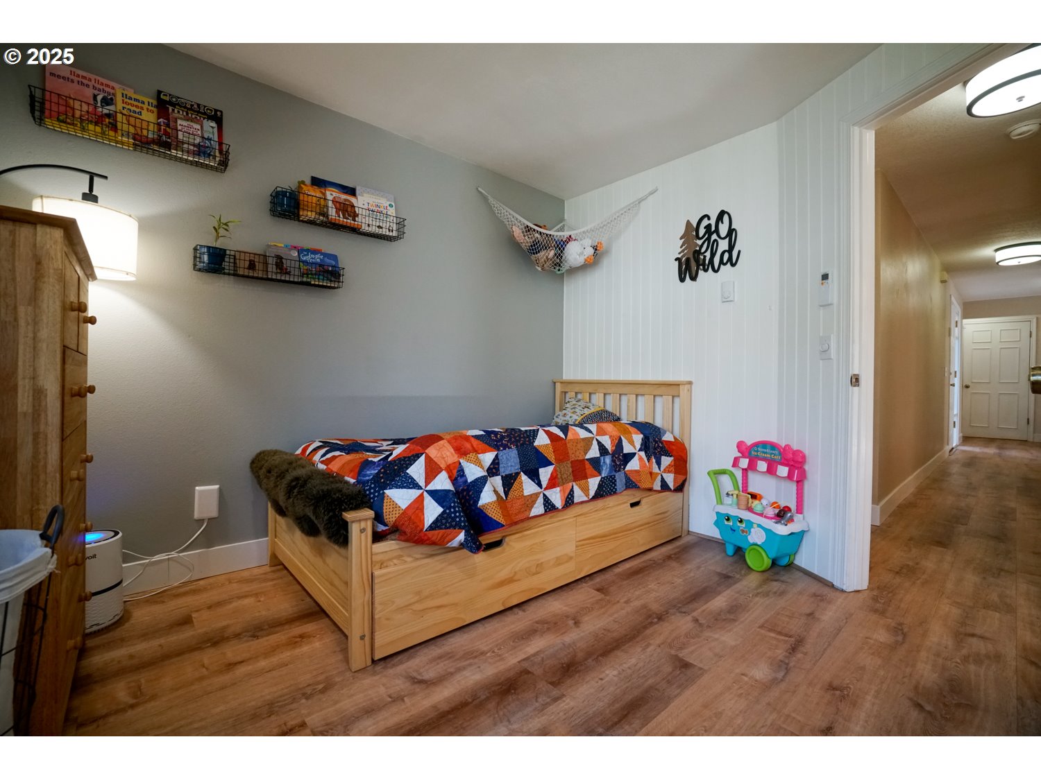 327 South 72nd Street Springfield, OR 97478 - Photo 30 of 48