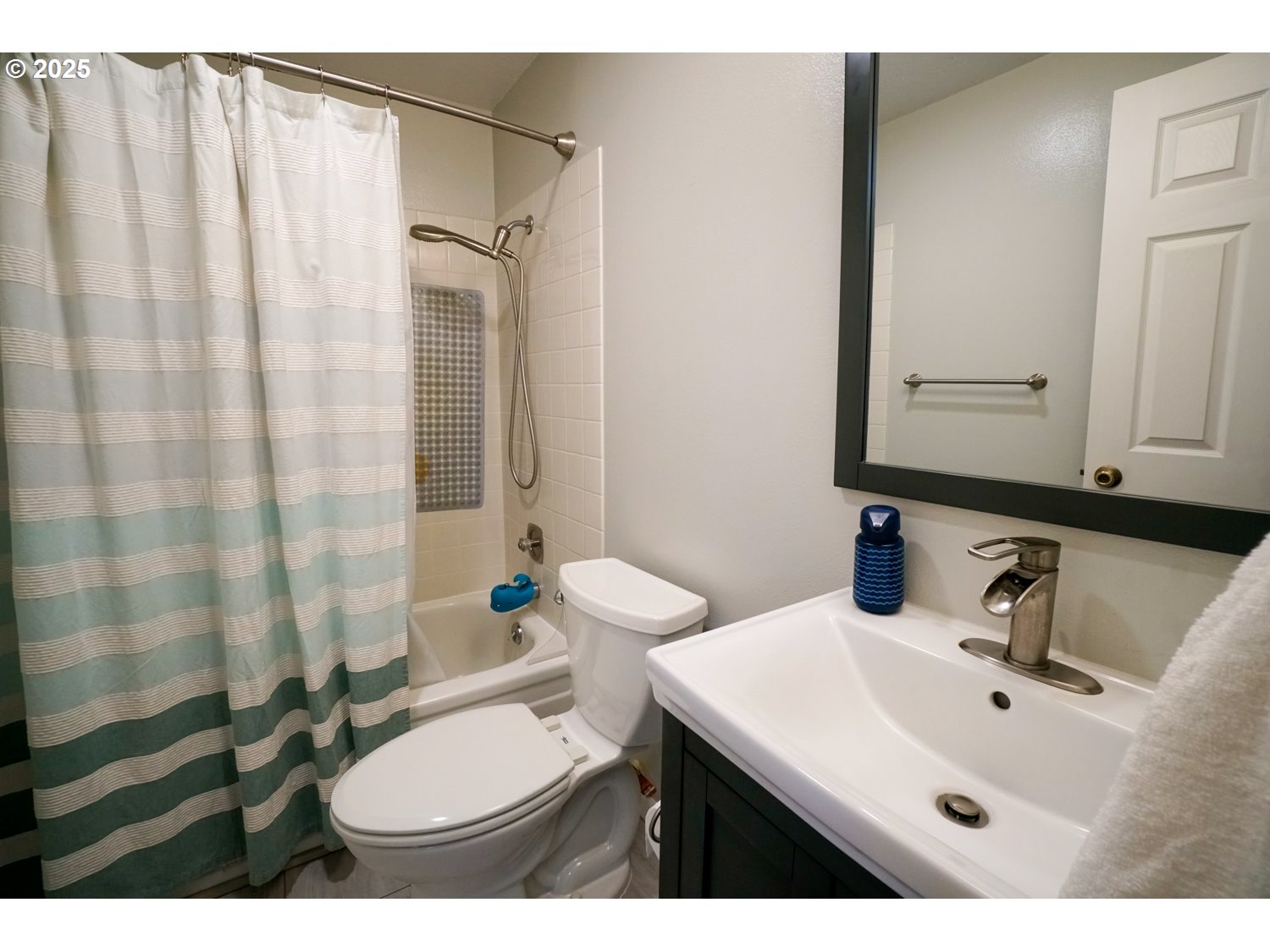 327 South 72nd Street Springfield, OR 97478 - Photo 33 of 48
