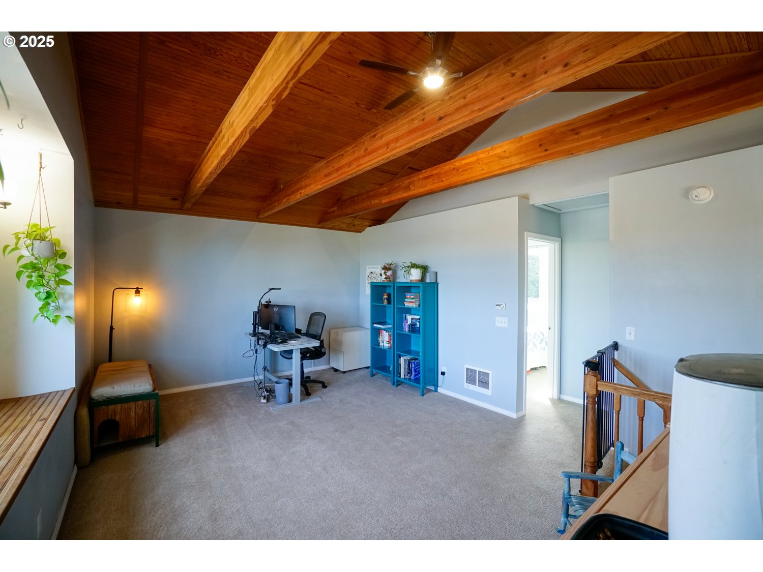 327 South 72nd Street Springfield, OR 97478 - Photo 35 of 48